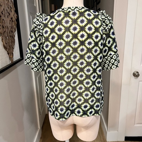 MARIE OLIVER silk blend button down short sleeve blouse with metallic threads - Picture 6 of 12